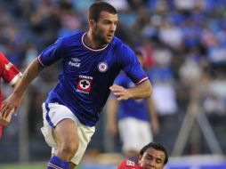 El jugador argentino Emanuel Villa en acción en el duelo ante Toluca. EFE  /