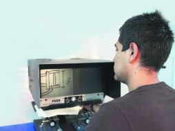 Las clases incluyen práctica real en laboratorios de medicina y fotografía forense, criminalística y unidad dental. E. PACHECO  /