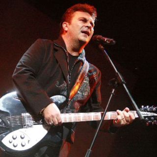 Desmiente Mijares rumores sobre nueva relación sentimental