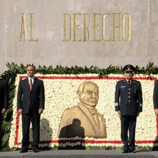 Dedican a Benito Juárez exposición y ciclo de conferencias