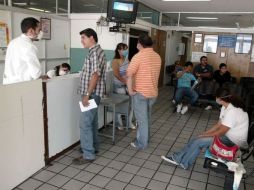 La ministra sostuvo que en el país existen suficientes vacunas para combatir al virus. ARCHIVO  /