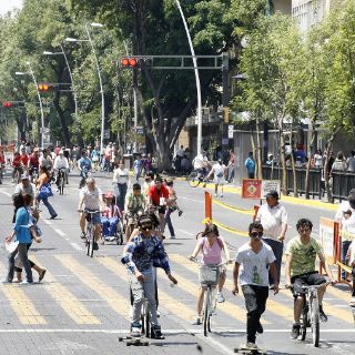 Disfrutan Vía Recreactiva en lunes de asueto