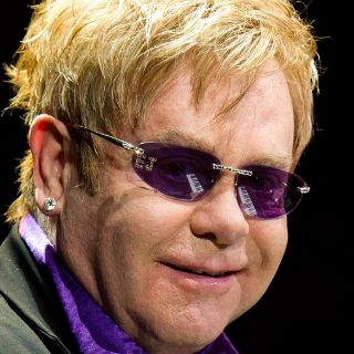 Elton John será presentador de Saturday Night Live