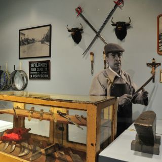 Exposición evoca oficios tradicionales en México víctimas de la tecnología