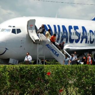 Aviacsa pone fecha para volver a volar