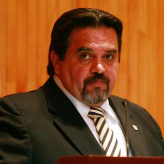 Truena rector de la UdeG contra Alfaro