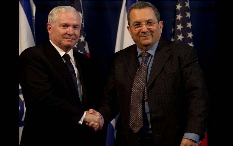 El ministro de Defensa israelí, Ehud Barak y el secretario de Defensa de EU, Robert Gates. EFE  /