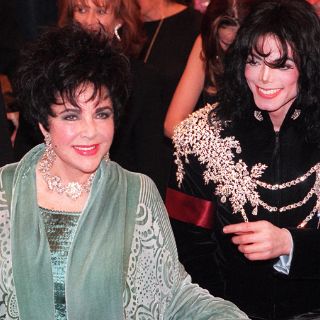 Elizabeth Taylor yacerá junto a su amigo Michael Jackson