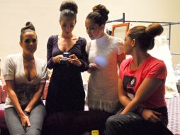 Las celebridades desfilaron con el fin de mostrar la nueva colección de Novissima. ESPECIAL  /