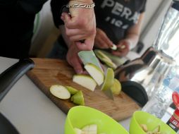 La pera puede ser preparada con cientos de ingredientes deliciosos para la temporada.A.HINOJOSA  /