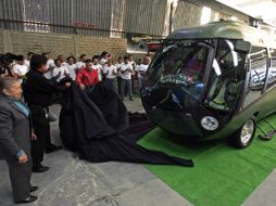 Develan en helicóptero-limosina. E. BARRERA  /