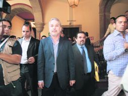 La visita del gobernador Emilio González y del rector de la UdeG, sorprendió ayer en el Palacio Legislativo. A. GARCÍA  /