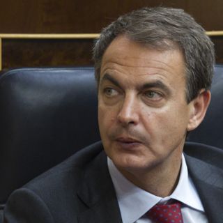 Zapatero anuncia nuevas medidas en España contras crisis