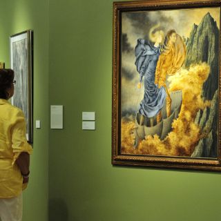 El surrealismo de Varo dialoga con los sueños de Kahlo, Carrington y Lamba