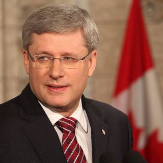El premier de Canadá está en la cuerda floja