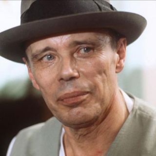 La policía de Fráncfort encuentra dos cuadros robados de Joseph Beuys