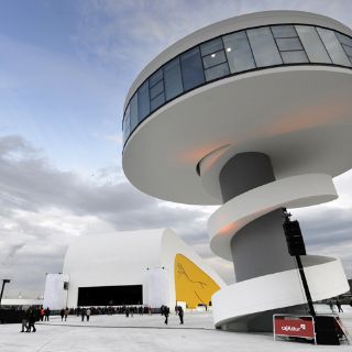 Abre sus puertas el Centro Cultural Niemeyer