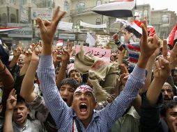 Yemeníes se manifiestan contra el gobierno  en Saná. AFP  /