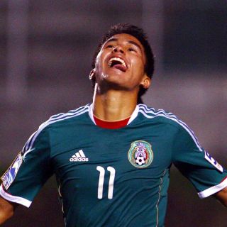 México vence 3-0 a Cuba