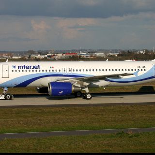 Realizarán primer vuelo de avión con biocombustible
