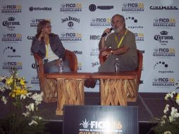 El director Augusto Tamayo y la productora Nathalie Hendrickx. V.MELÉNDEZ  /