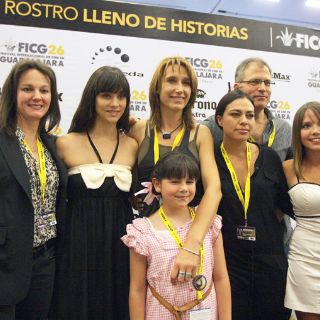 Patricia Martínez de Velasco lanza una mirada familiar