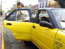 En la Zona Metropolitana de Guadalajara operan 12 mil taxis. A. GARCÍA  /