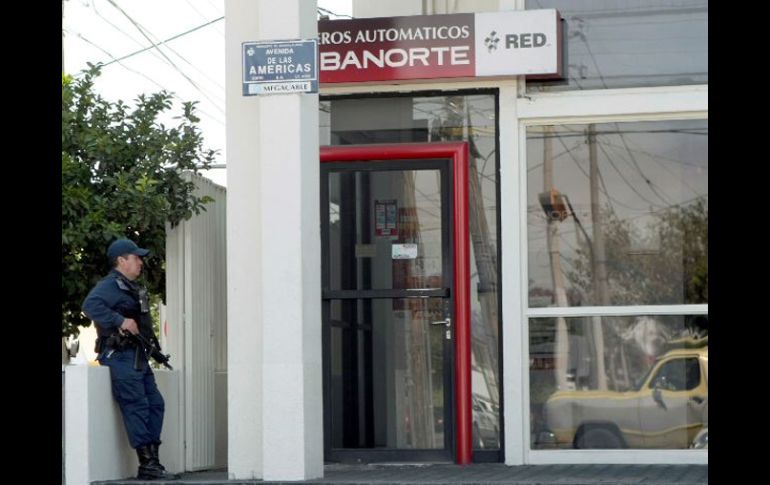 Unión Banorte-IXE forma la tercera institución más importante en el sistema financiero del país. ARCHIVO  /