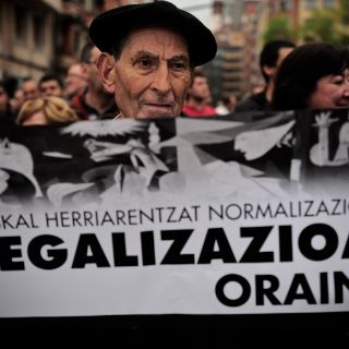 Piden miles legalización de formación independentista vasca Sortu