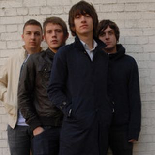 Arctic Monkeys lanzará nueva canción