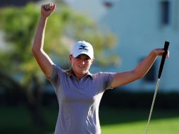 Stacy Lewis celebra luego de ganar el Kraft Nabisco Championship. AFP  /