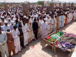 Funerales de las víctimas del doble atentado . EFE  /