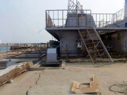 La central nuclear de Fukushima empezó a verter agua débilmente radiactiva al océano para permitir la reparación de reactores. EFE  /