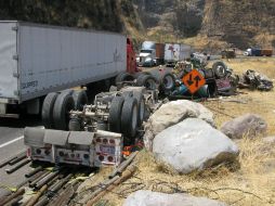 Por el accidente, la carretera fue cerrada a la circulación por más de cinco horas. M. PATIÑO  /