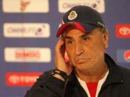 José Luis Real, técnico de Chivas, anticipo que el 'clásico nacional' ante América será espectacular. A. CAMACHO  /