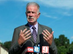 El pastor Terry Jones dice que no se arrepiente de la quema del Corán. ARCHIVO  /