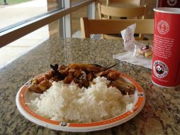 Grupo Gigante celebra contrato de operación con Panda Express. ESPECIAL  /