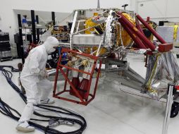 Señalan que la reducción en el progarma dedicado a la vida y ciencias han causado que la NASA esté ''mal posicionada''. AP  /