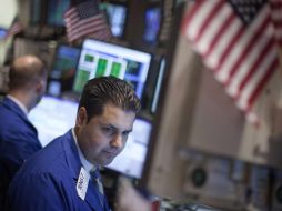 Los reguladores de valores de Estados Unidos presentaron su plan para evitar la volatibilida de mercados. ARCHIVO  /