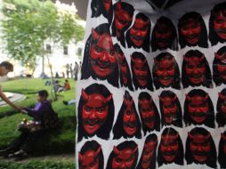 Las críticas por el mandato de Alberto Fujimori recaen en su hija, Keiko Fujimori, ahora candidata. REUTERS  /