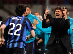 Reacciones del técnico del Inter de Milán, en el duelo ante el Schalke. AFP  /