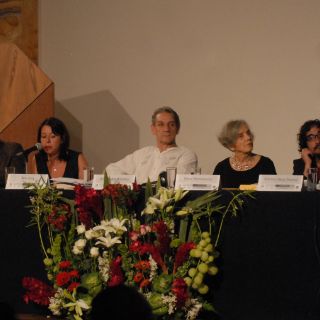 Elena Poniatowska realizó ''una proeza literaria'': Alberto Ruy Sánchez