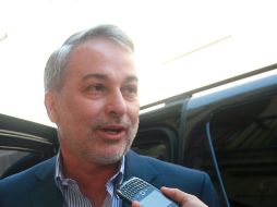 Bajo el argumento de que le crédito adelantaría el desarrollo de Jalisco, Emilio González, hace llamos a los legisladores. A. GARCÍA  /