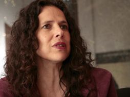 La poeta Silvia Eugenia Castillero presenta su reciente libro Elosía, una  coedición de la UdeG y Aldvs. A. GARCÍA  /