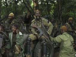 Fuerzas Republicanas de Costa de Marfil leales a Outtara se preparan para próximos ataques. EFE  /