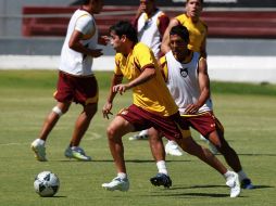 Los jugadores de Estudiantes Tecos se preparan para el próximo duelo del Torneo Clausura 2011. MEXSPORT  /