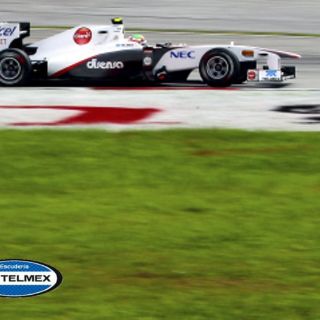 Sergio Pérez es multado en Malasia