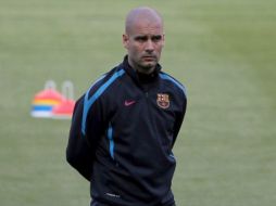Joseph Guardiola dirigiendo un entrenamiento. EFE  /