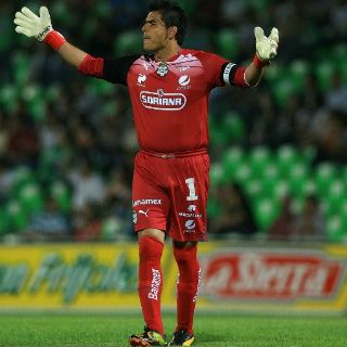 Oswaldo Sánchez se perderá el resto del Clausura