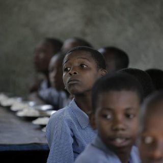 Haití pide prolongar la Comisión de Reconstrucción